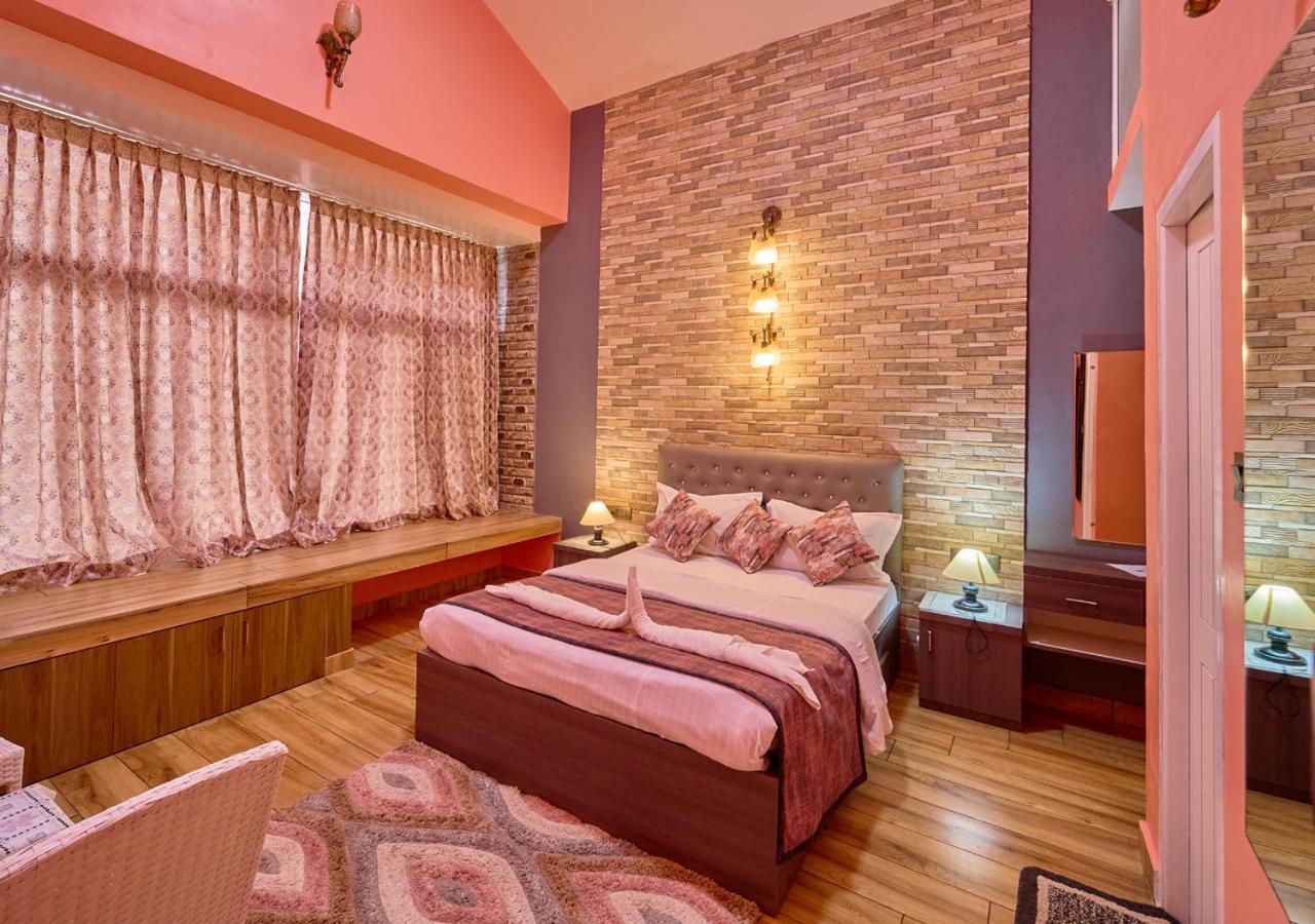 Emys Misty Charm Private Villa Ooty By Voye Homes מראה חיצוני תמונה
